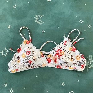 Scalloped Floral Swimsuit Top
